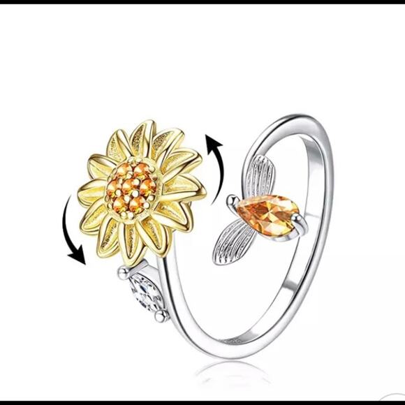 Adjustable Rotating Sunflower Ring New - Picture 4 of 4